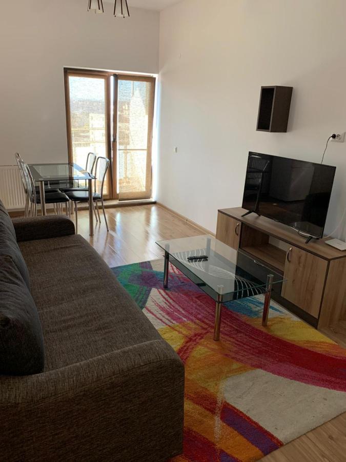 Confort' By J Iasi Exterior photo