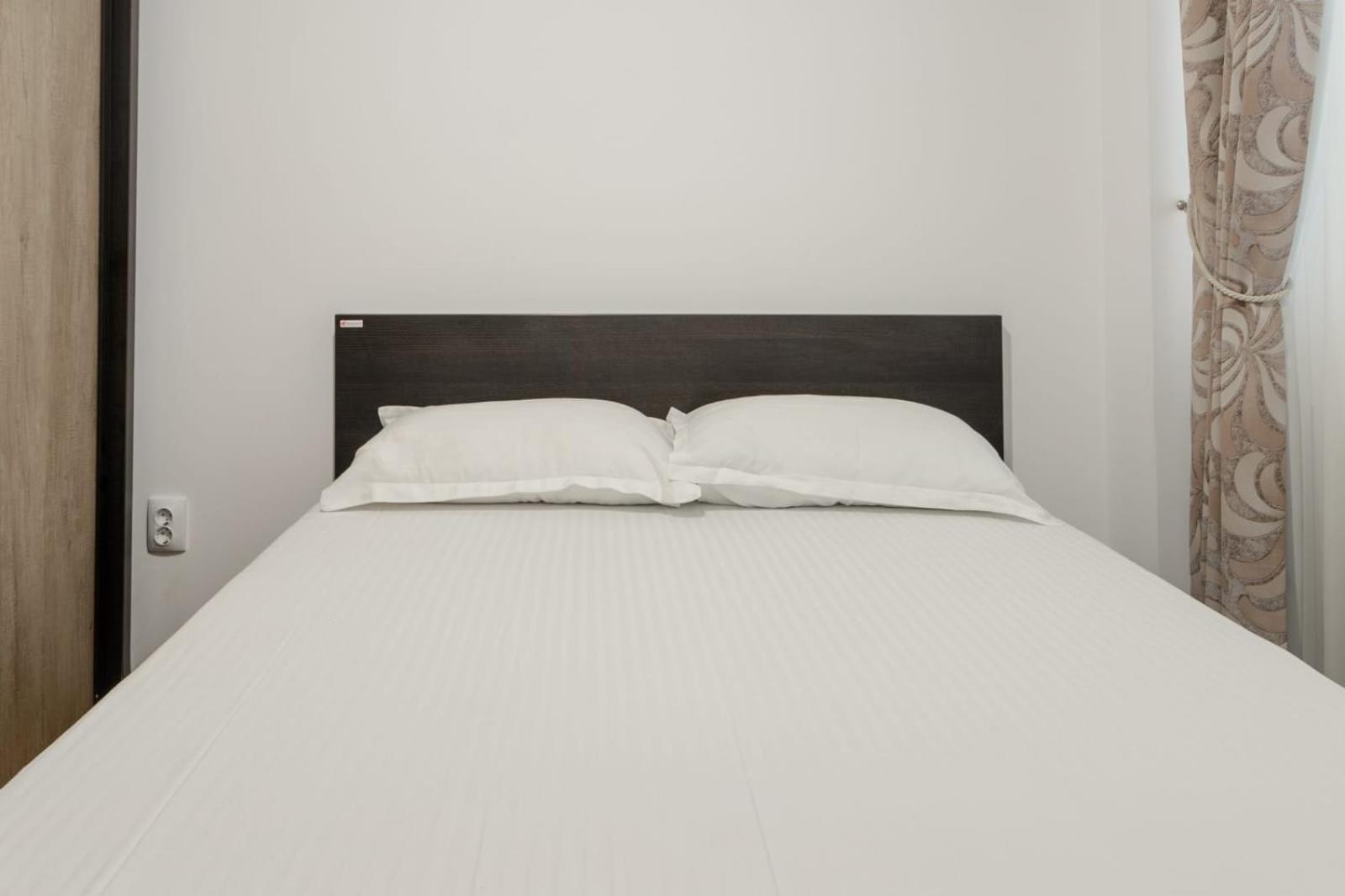 Confort' By J Iasi Room photo