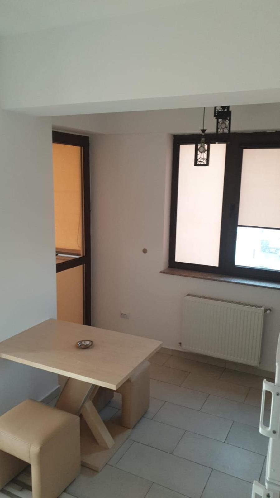 Confort' By J Iasi Room photo