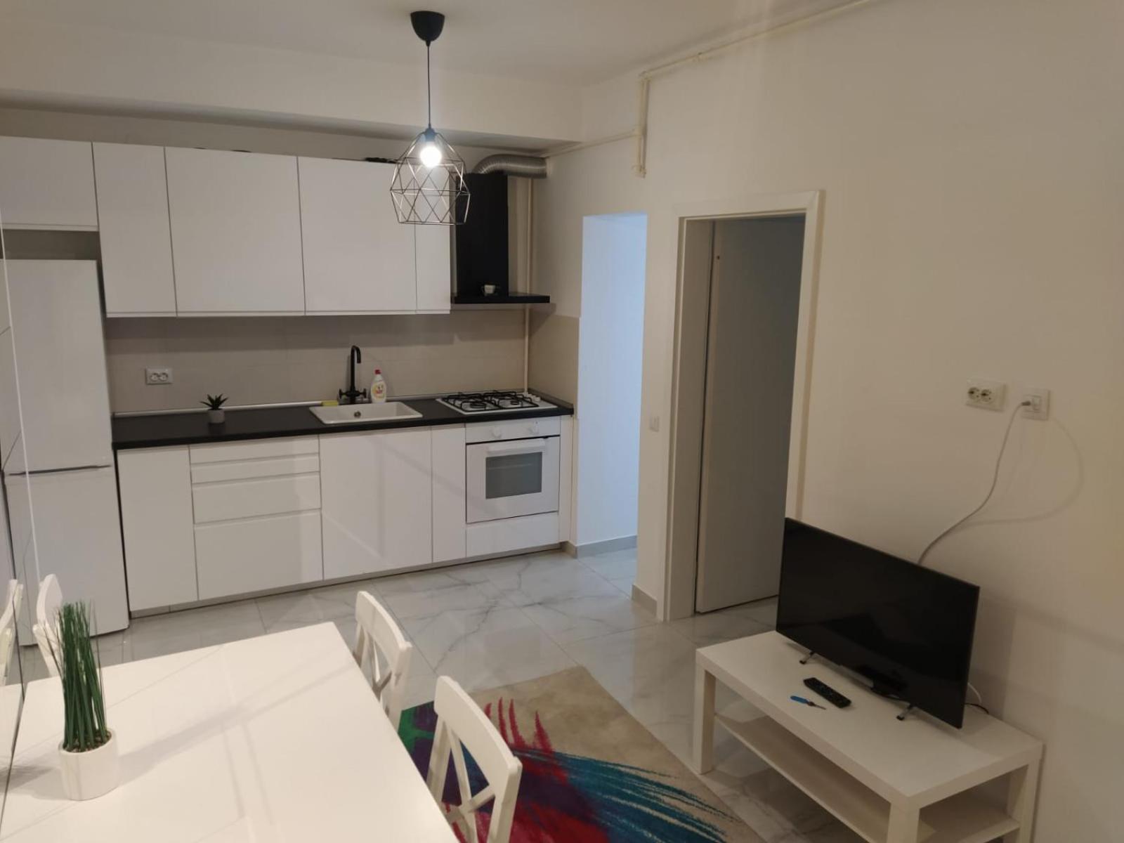 Confort' By J Iasi Room photo